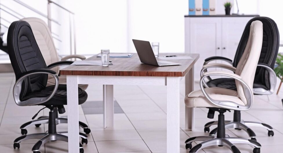 The Ultimate Guide to Choosing Ergonomic Office Furniture in Dubai