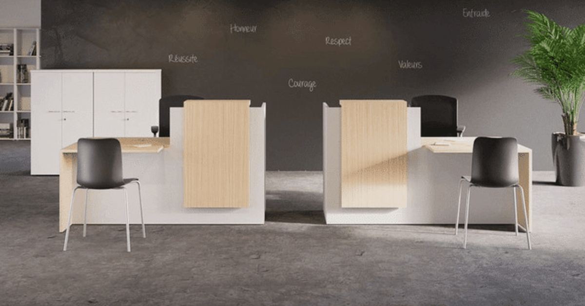A Powerful Presence Begins with the Right Office Desk