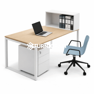 Staff Desk 11